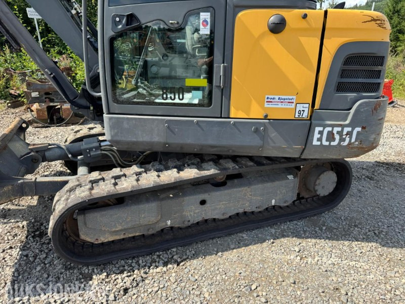 2015 Volvo EC55C GRAVEMASKIN MED KUN 1556 TIMER PÅ TELLEREN - Pelle: photos 4 2015 Volvo EC55C GRAVEMASKIN MED KUN 1556 TIMER PÅ TELLEREN - Pelle: photos 4