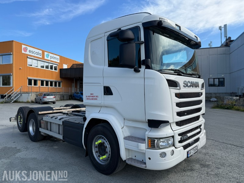 2016 Scania R580 6x2 chassis– 563.505 km / VBG / helluft - Camion citerne: photos 4 2016 Scania R580 6x2 chassis– 563.505 km / VBG / helluft - Camion citerne: photos 4