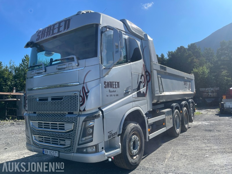 2016 Volvo FH16 FH750 8x4 tippbil - Camion benne: photos 1 2016 Volvo FH16 FH750 8x4 tippbil - Camion benne: photos 1