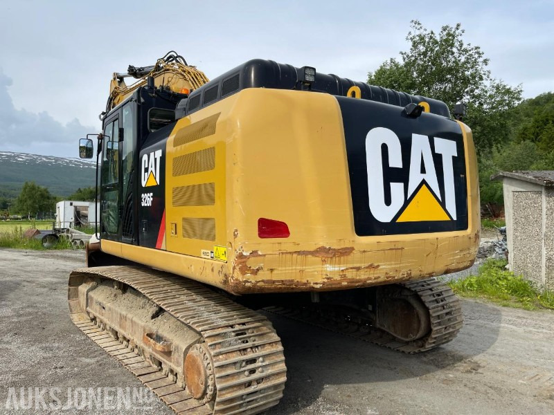 2017 Cat 326F Gravemaskin - 5166 Timer - Tiltrotator - Graveskuffe - Pusseskuffe - S70 - Pelle: photos 4 2017 Cat 326F Gravemaskin - 5166 Timer - Tiltrotator - Graveskuffe - Pusseskuffe - S70 - Pelle: photos 4