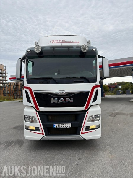 2017 MAN TGX 26.560 6x2 skapbil - kjøl/frys - Camion fourgon: photos 2 2017 MAN TGX 26.560 6x2 skapbil - kjøl/frys - Camion fourgon: photos 2