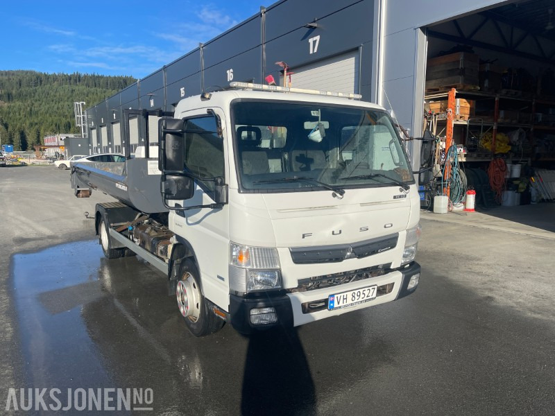 2017 Mitsubishi Fuso Canter planbil med tipp - Camion plateau: photos 2 2017 Mitsubishi Fuso Canter planbil med tipp - Camion plateau: photos 2