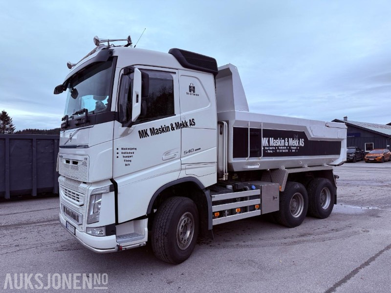 2017 Volvo 540 Tippbil 6X4 EURO 6 344830 km Anleggsmodellen - Camion benne: photos 1 2017 Volvo 540 Tippbil 6X4 EURO 6 344830 km Anleggsmodellen - Camion benne: photos 1