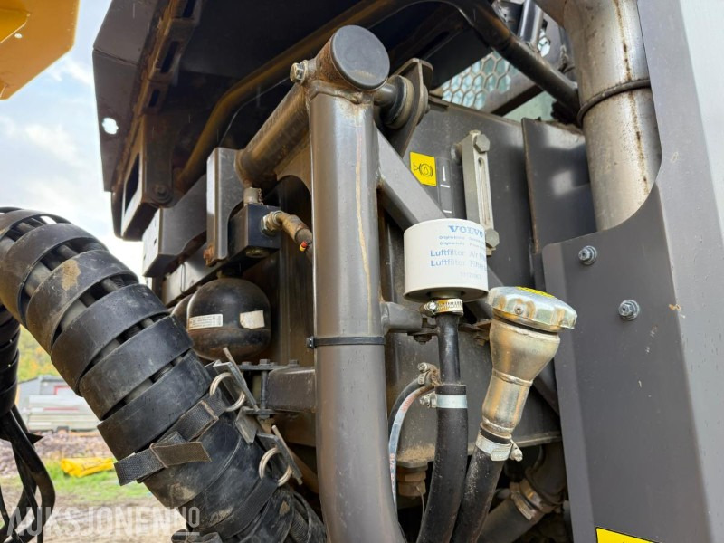 Tombereau 2017 Volvo A25G Dumper - 5181 timer - Brede dekk - Høy front gavel: photos 28 Tombereau 2017 Volvo A25G Dumper - 5181 timer - Brede dekk - Høy front gavel: photos 28