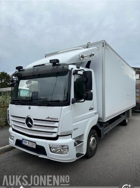2018 Mercedes-Benz ATEGO 824 lastebil automat 16 paller - Camion fourgon: photos 2 2018 Mercedes-Benz ATEGO 824 lastebil automat 16 paller - Camion fourgon: photos 2