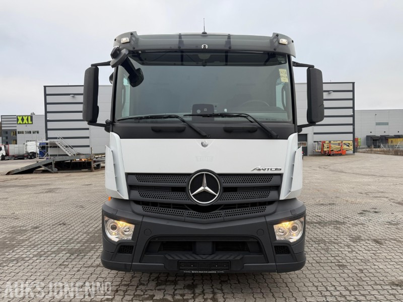 2018 Mercedes-Benz Antos 1830 skapbil, med kjøling, 360-kamera, baklem, multiratt, dab, fjernkontroll - Camion fourgon: photos 2 2018 Mercedes-Benz Antos 1830 skapbil, med kjøling, 360-kamera, baklem, multiratt, dab, fjernkontroll - Camion fourgon: photos 2
