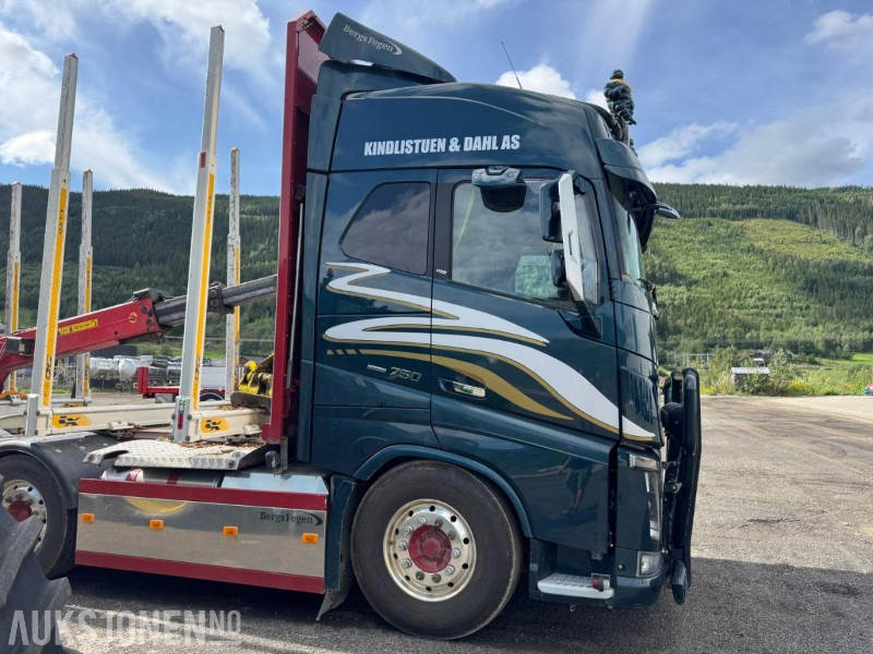 2018 Volvo FH16 8X4 Euro6 komplett tømmerbil med kran og henger. - Camion grumier: photos 5 2018 Volvo FH16 8X4 Euro6 komplett tømmerbil med kran og henger. - Camion grumier: photos 5