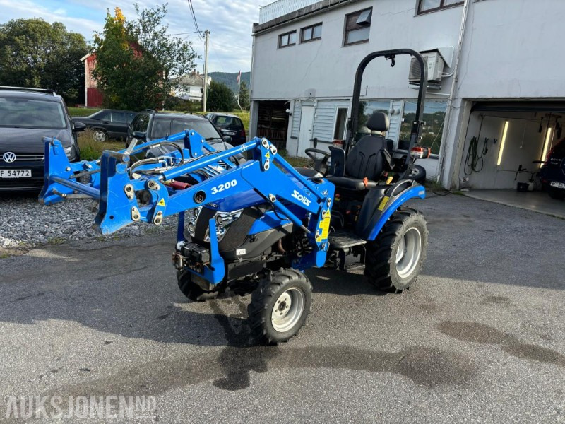 Tracteur agricole 2021 Solis 26 Hydrostat med laster