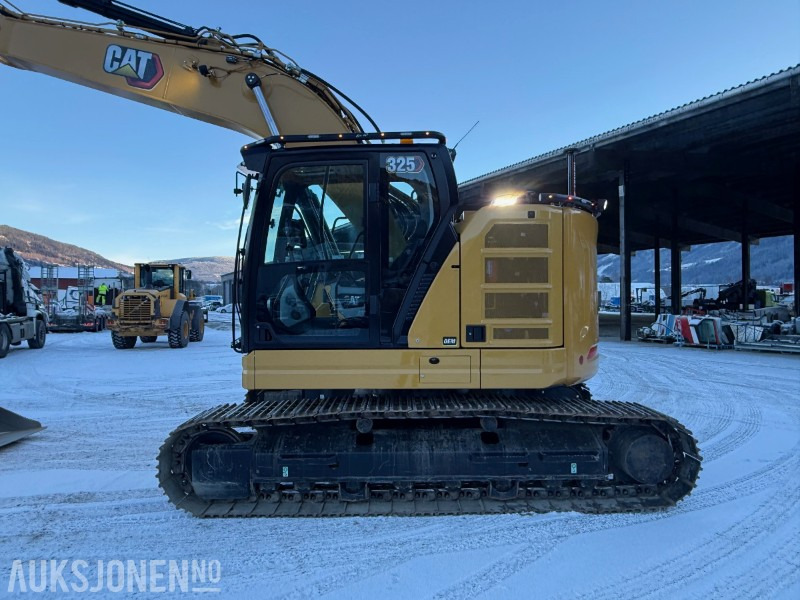 2022 Cat 325 beltegraver, levert ny i 2024 – 232 timer – Makin 3D GPS, ny tiltrotator, Webasto - Pelle: photos 2 2022 Cat 325 beltegraver, levert ny i 2024 – 232 timer – Makin 3D GPS, ny tiltrotator, Webasto - Pelle: photos 2