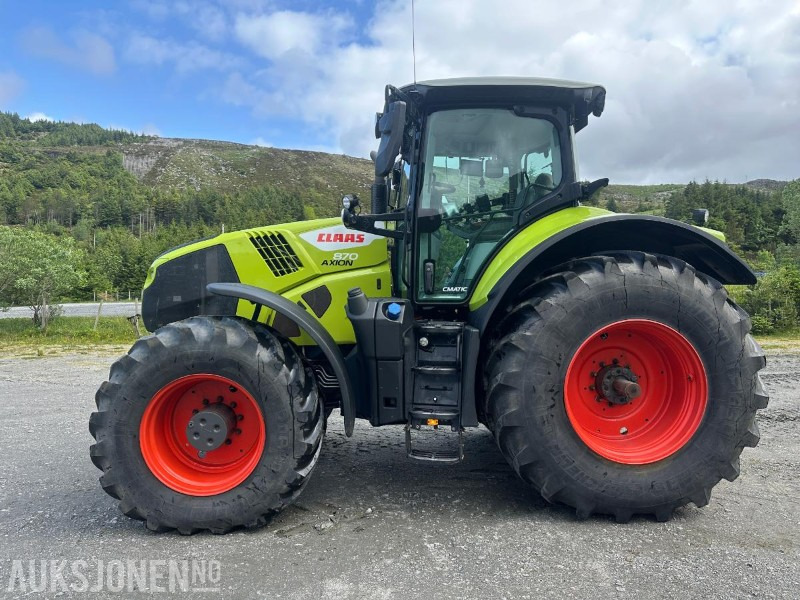 2022 Claas Axion 870 - 2261 timer - CMATIC - CMOTION - LED-arbeidslys - Tracteur agricole: photos 2 2022 Claas Axion 870 - 2261 timer - CMATIC - CMOTION - LED-arbeidslys - Tracteur agricole: photos 2