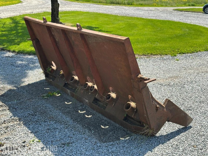 3meter Stubbebryter med 8 tenner - dyrkeskjær til doser - Matériel de chantier: photos 5 3meter Stubbebryter med 8 tenner - dyrkeskjær til doser - Matériel de chantier: photos 5