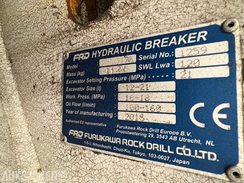 2015 Furukawa FXJ175 pigghammer med S60 hk feste - Accessoire pour Engins de chantier: photos 5 2015 Furukawa FXJ175 pigghammer med S60 hk feste - Accessoire pour Engins de chantier: photos 5