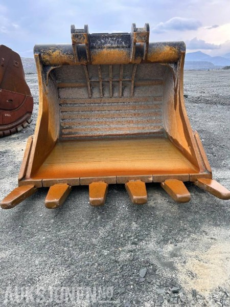 2023 Klepp Mek Graveskuffe 8000L med KM5-feste - Accessoire pour Engins de chantier: photos 5 2023 Klepp Mek Graveskuffe 8000L med KM5-feste - Accessoire pour Engins de chantier: photos 5