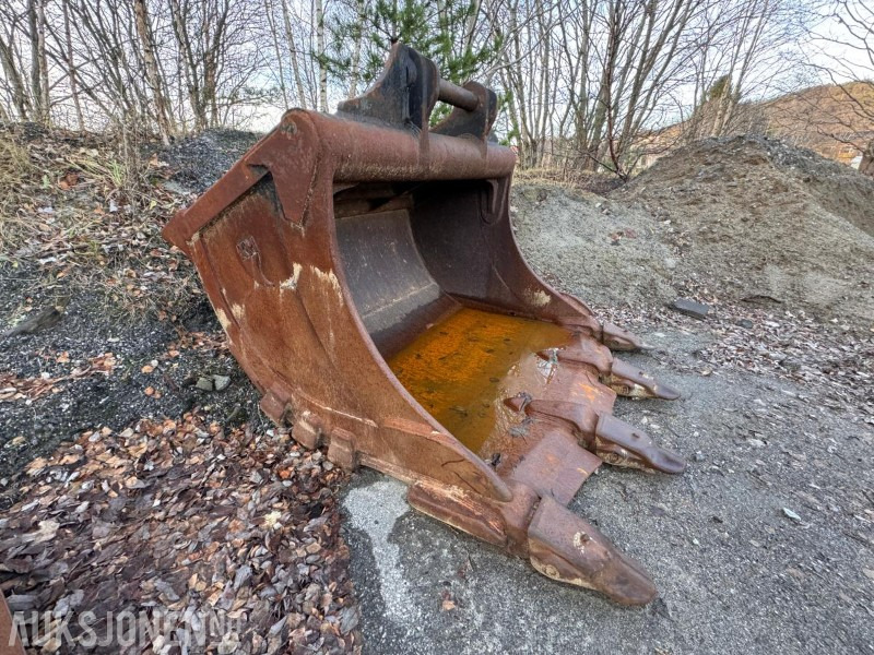 2023 Klepp Mek - KM90 lasteskuffe / Graveskuffe / tannskuffe - 3000 Liter - Accessoire pour Engins de chantier: photos 4 2023 Klepp Mek - KM90 lasteskuffe / Graveskuffe / tannskuffe - 3000 Liter - Accessoire pour Engins de chantier: photos 4