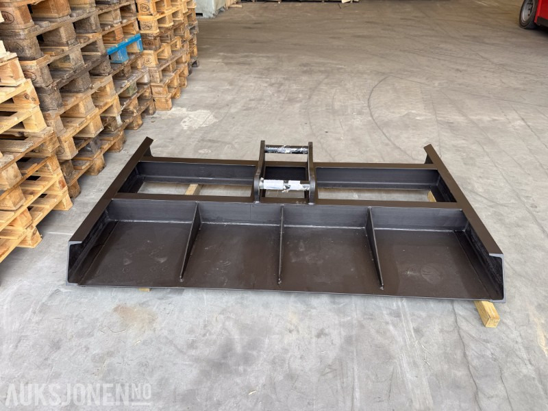 Accessoire pour Engins de chantier 2025 Avrettingsbjelke for gravemaskin - S50 feste - Bredde 2000 mm