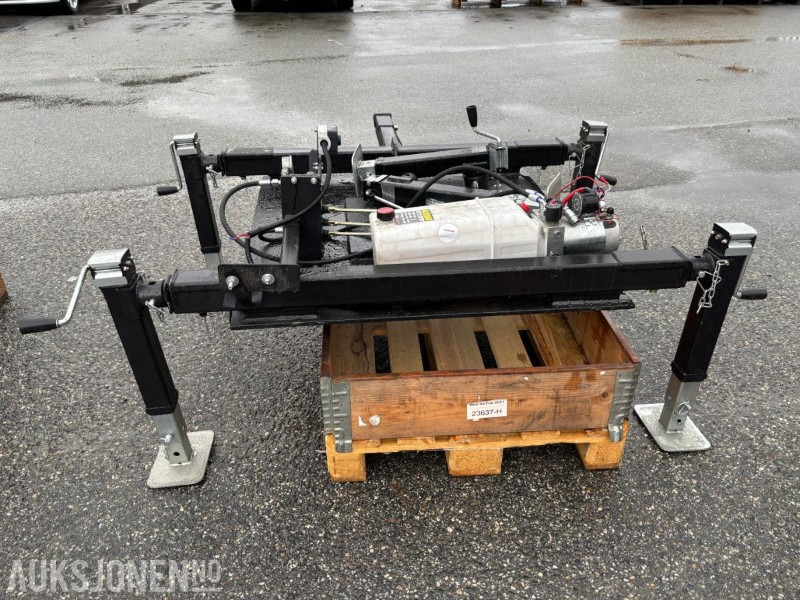 Kranramme for tilhenger prosjekt - Accessoire pour Engins de chantier: photos 1 Kranramme for tilhenger prosjekt - Accessoire pour Engins de chantier: photos 1