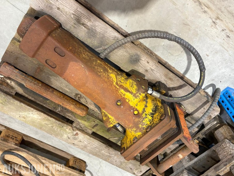 Pigghammer med s40 feste - Accessoire pour Engins de chantier: photos 3 Pigghammer med s40 feste - Accessoire pour Engins de chantier: photos 3