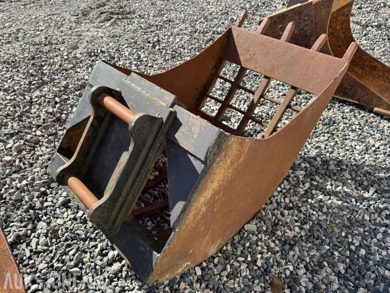 Sorteringsskuffe med tann / S40 feste - Accessoire pour Engins de chantier: photos 5 Sorteringsskuffe med tann / S40 feste - Accessoire pour Engins de chantier: photos 5