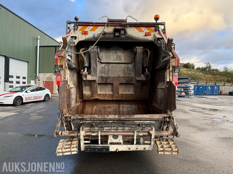 2011 Volvo FM330 6X2 Komprimatorbil 22M3 - Strøere - Baklaster - 353908KM - Autre matériel: photos 4 2011 Volvo FM330 6X2 Komprimatorbil 22M3 - Strøere - Baklaster - 353908KM - Autre matériel: photos 4