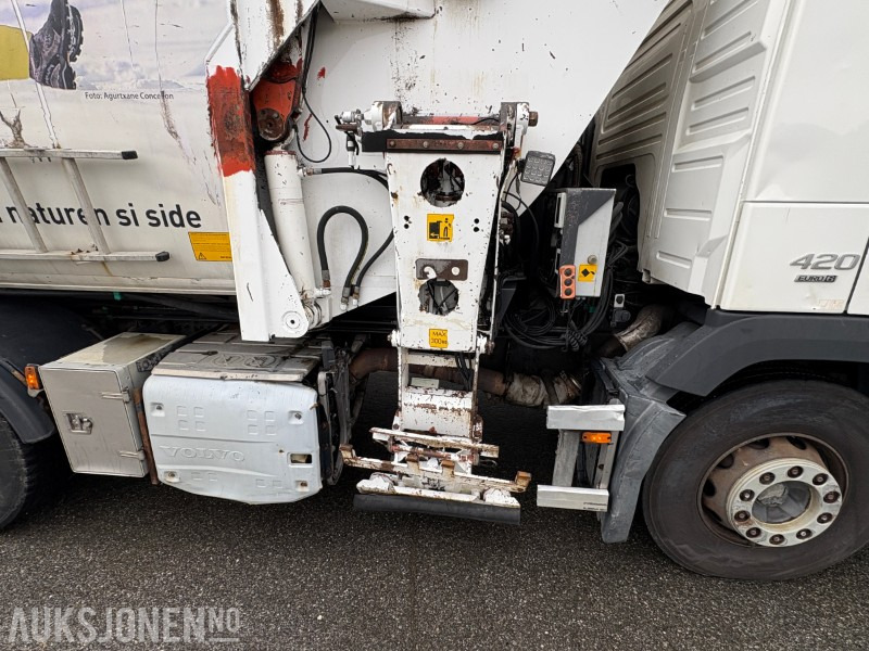 2014 Volvo FM420 EURO 6 sidelaster / komprimatorbil / renovasjonsbil - EU godkjent til 31.08.2026 - Autre matériel: photos 5 2014 Volvo FM420 EURO 6 sidelaster / komprimatorbil / renovasjonsbil - EU godkjent til 31.08.2026 - Autre matériel: photos 5