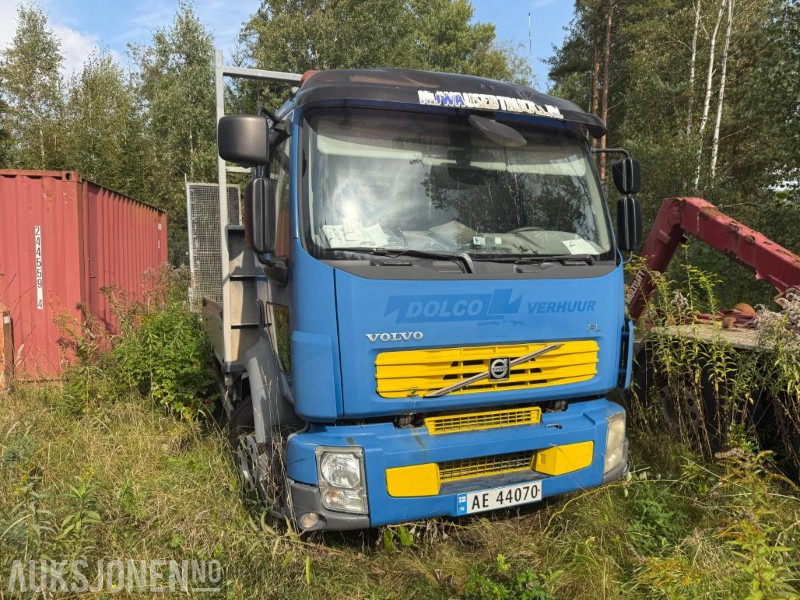 2007 Volvo FL L 4X2R maskinfrakter - REP.OBJEKT. - Camion: photos 2 2007 Volvo FL L 4X2R maskinfrakter - REP.OBJEKT. - Camion: photos 2