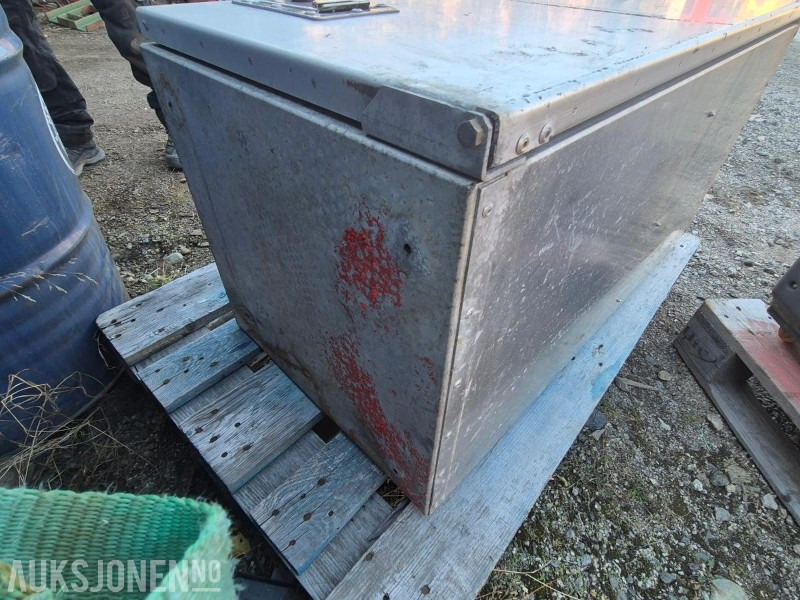 Verktøyskap til lastebil, rustfritt - Camion: photos 4 Verktøyskap til lastebil, rustfritt - Camion: photos 4