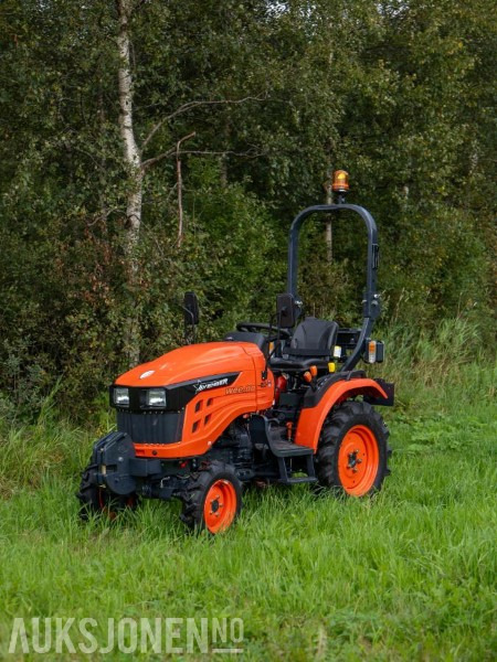 Dyrskun 2025 Wee.no Avenger 26 med traktordekk - Tracteur agricole: photos 1 Dyrskun 2025 Wee.no Avenger 26 med traktordekk - Tracteur agricole: photos 1