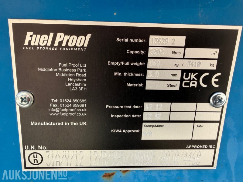 Matériel de chantier Fuel Proof dieseltank 3000L med lokk og tilkoblinger: photos 8