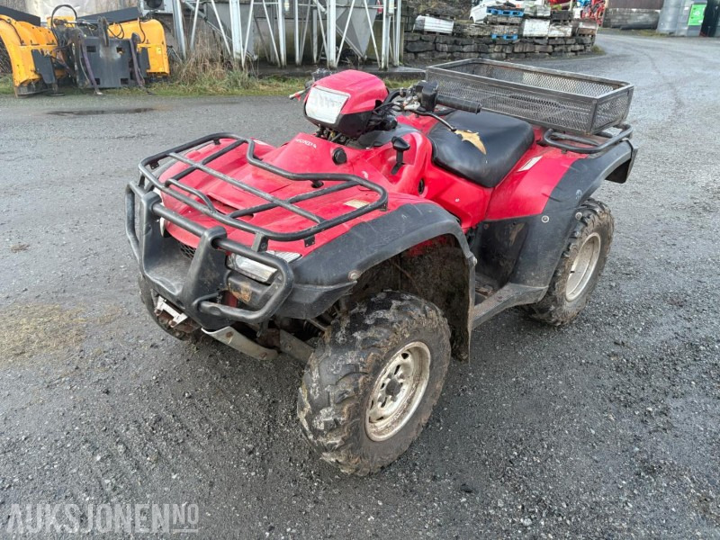 HONDA HYDROSTATIC 4X4 ATV - Tracteur agricole: photos 1 HONDA HYDROSTATIC 4X4 ATV - Tracteur agricole: photos 1