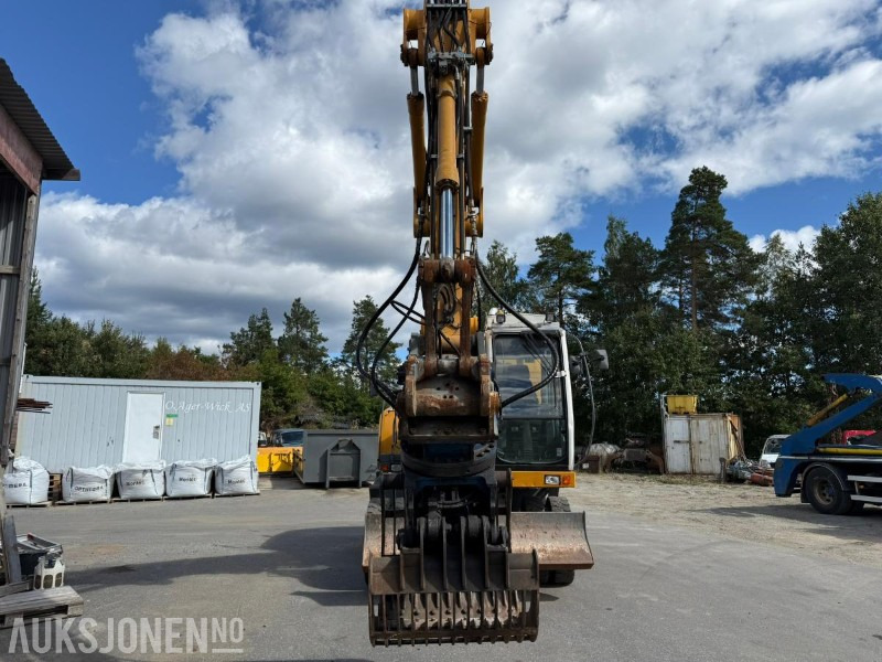 Liebherr 316 Litronic Hjulgraver m/Arden klo og Gjerstad pusseskuffe - Pelle: photos 2 Liebherr 316 Litronic Hjulgraver m/Arden klo og Gjerstad pusseskuffe - Pelle: photos 2