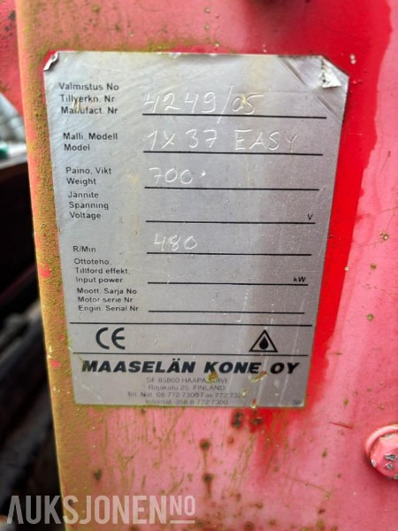 2005 Hakki Pilke 1X37 Easy - Machine agricole: photos 5 2005 Hakki Pilke 1X37 Easy - Machine agricole: photos 5