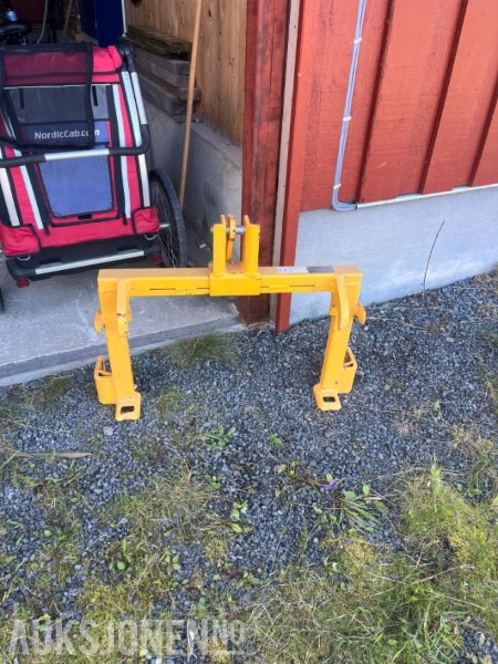 2016 HMV hurtigkobling kombiramme ekstra bred - Machine agricole: photos 1 2016 HMV hurtigkobling kombiramme ekstra bred - Machine agricole: photos 1