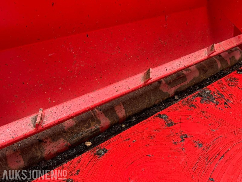 Machine agricole 2022 Tokvam SMA510 strøkasse: photos 9