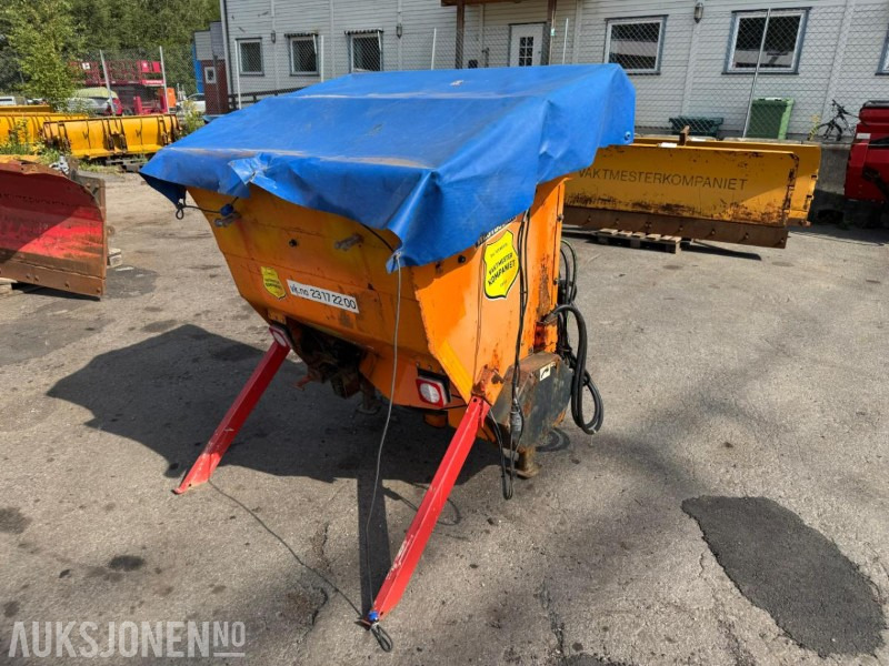 Hydromann TSL 10 Hydraulisk spreder / strøspreder | T50-panel | triangel/hurtigfeste - Machine agricole: photos 1 Hydromann TSL 10 Hydraulisk spreder / strøspreder | T50-panel | triangel/hurtigfeste - Machine agricole: photos 1