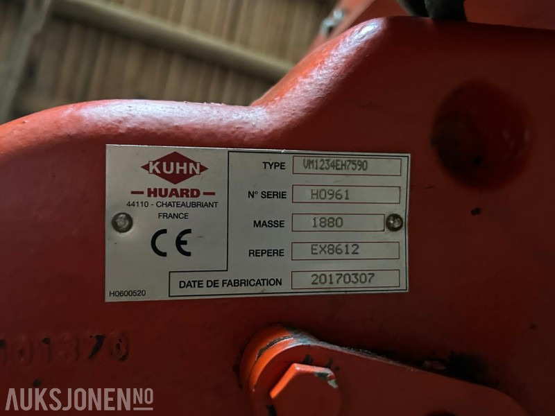 KUHN Vari-Master Vendeplog - Machine agricole: photos 5 KUHN Vari-Master Vendeplog - Machine agricole: photos 5