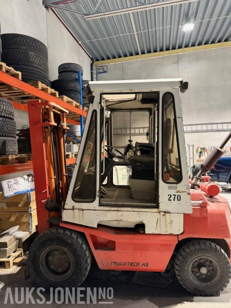 2002 Toyota 02-3FD33 Rep obj - Matériel de manutention: photos 3 2002 Toyota 02-3FD33 Rep obj - Matériel de manutention: photos 3