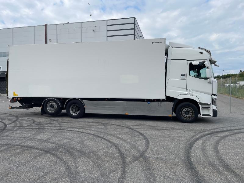 Renault T 440 Bussbygg skap med varm og side åpning - Camion fourgon: photos 3 Renault T 440 Bussbygg skap med varm og side åpning - Camion fourgon: photos 3