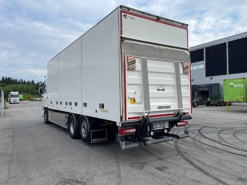 Renault T 440 Bussbygg skap med varm og side åpning - Camion fourgon: photos 5 Renault T 440 Bussbygg skap med varm og side åpning - Camion fourgon: photos 5