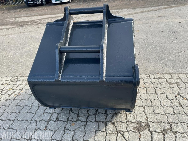 S-60 Gjerstad Tannskuffe 700 Liter - Godet pour pelle: photos 4 S-60 Gjerstad Tannskuffe 700 Liter - Godet pour pelle: photos 4