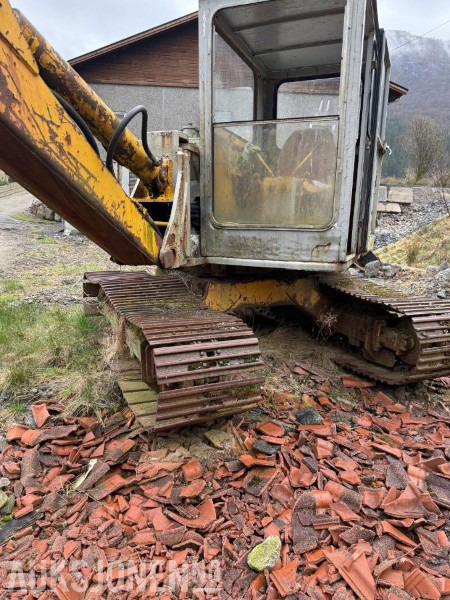 Schaeff 8 tonn gravemaskin selges som delemaskin - ingen minstepris - Pelle: photos 3 Schaeff 8 tonn gravemaskin selges som delemaskin - ingen minstepris - Pelle: photos 3