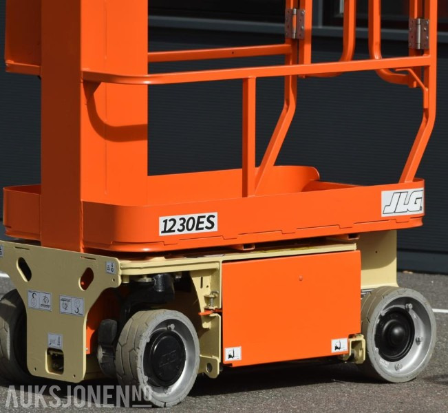 Strøken mastelift JLG 1230ES 2017 modell - Chariot télescopique: photos 5 Strøken mastelift JLG 1230ES 2017 modell - Chariot télescopique: photos 5