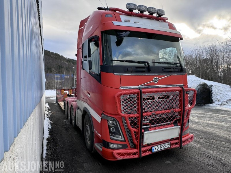 2015 Volvo FH 16 750 - 8x4 + 1 - Tridem pusher - Tungtrekker med 2015 Vang ATHLS 111+1 brønnhenger - Tracteur routier: photos 3 2015 Volvo FH 16 750 - 8x4 + 1 - Tridem pusher - Tungtrekker med 2015 Vang ATHLS 111+1 brønnhenger - Tracteur routier: photos 3