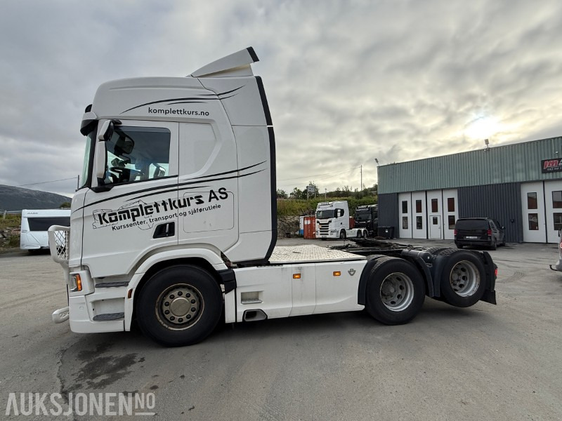 2021 Scania R-serie R590 6x2 - Tracteur routier: photos 4 2021 Scania R-serie R590 6x2 - Tracteur routier: photos 4