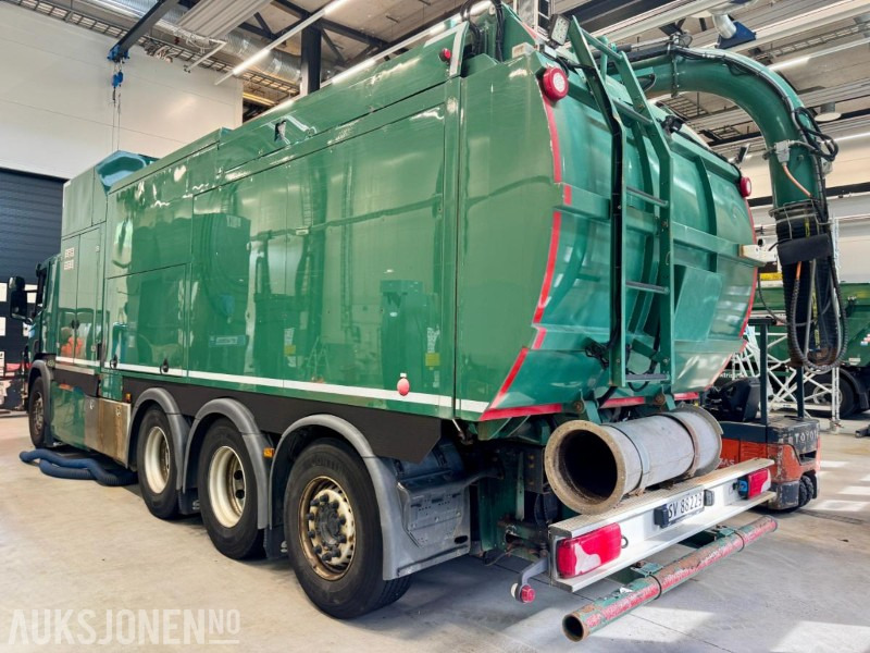 2018 Scania P 450 - 8x4 - Sugebil - Eu-godkjent til 09/26 - Km: 136257 - Véhicule de voirie/ Spécial: photos 3 2018 Scania P 450 - 8x4 - Sugebil - Eu-godkjent til 09/26 - Km: 136257 - Véhicule de voirie/ Spécial: photos 3