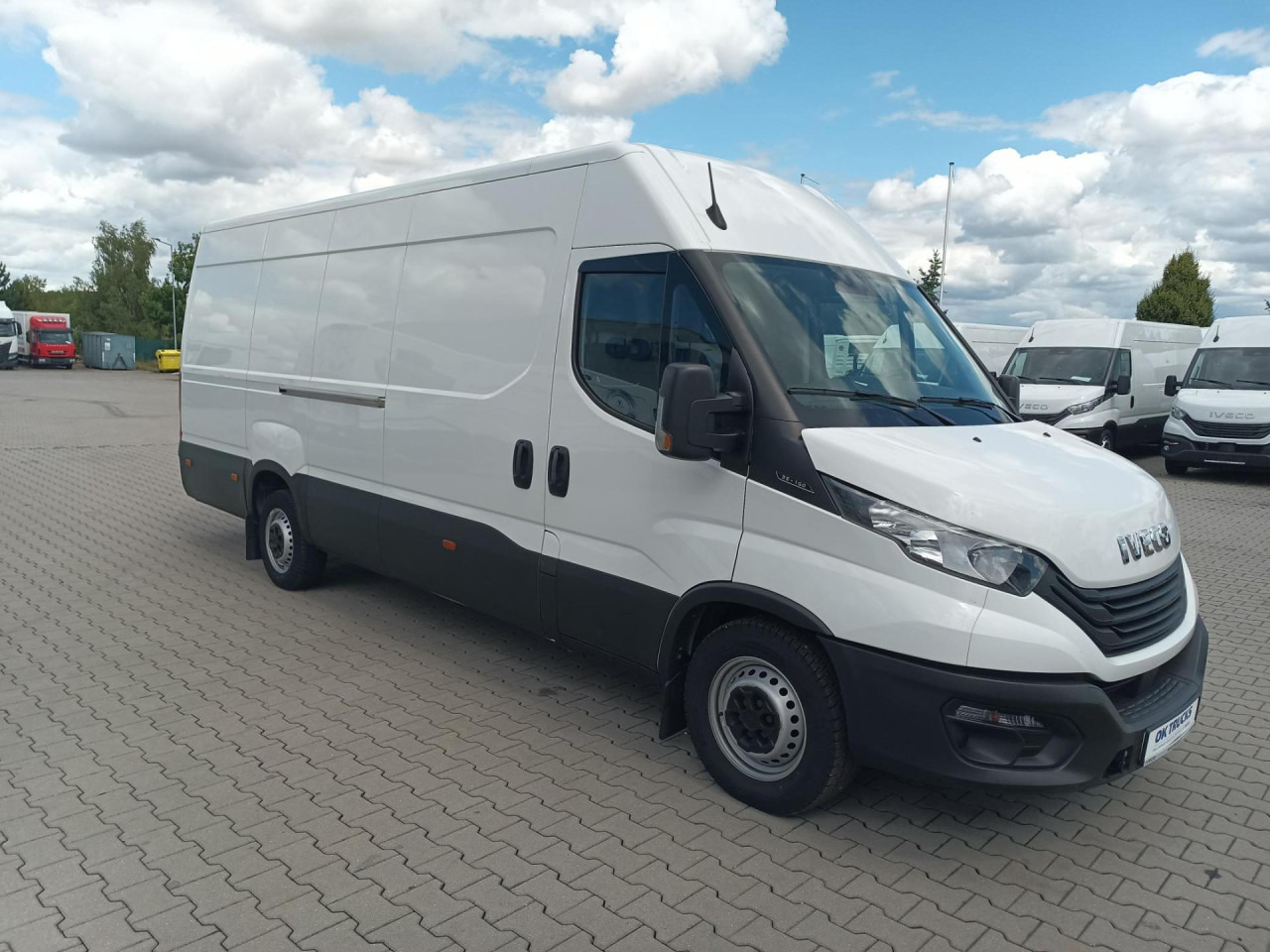Fourgon utilitaire IVECO Daily 35S16V: photos 7