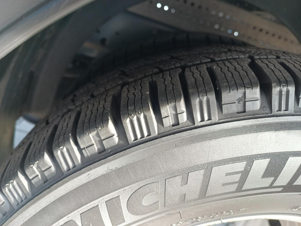 IVECO Daily 70C18A8/P - Fourgon grand volume: photos 2 IVECO Daily 70C18A8/P - Fourgon grand volume: photos 2