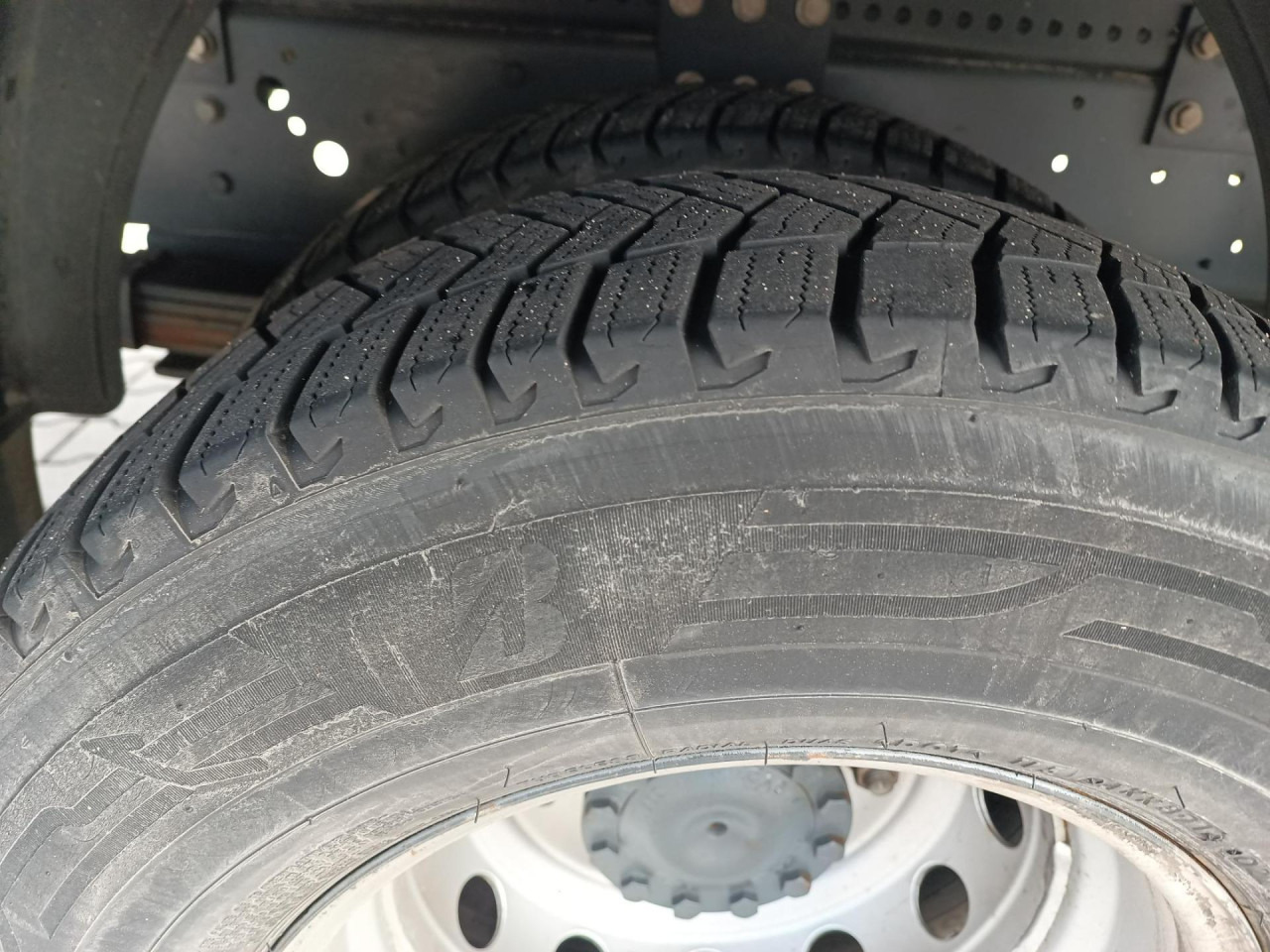 IVECO Daily 70C18A8 - Fourgon grand volume: photos 2 IVECO Daily 70C18A8 - Fourgon grand volume: photos 2