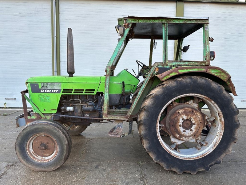 Deutz D6207 - Tracteur agricole: photos 2 Deutz D6207 - Tracteur agricole: photos 2