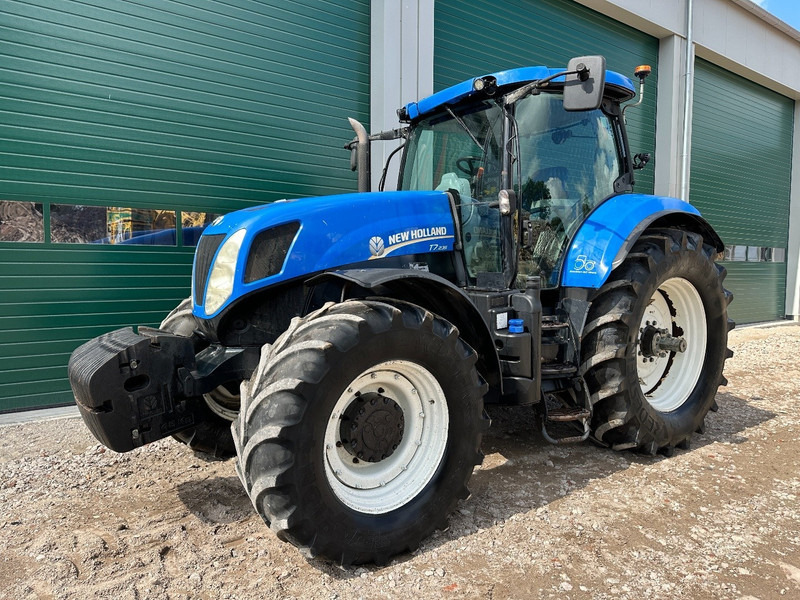 New Holland T7.235 Power Command - Tracteur agricole: photos 1 New Holland T7.235 Power Command - Tracteur agricole: photos 1