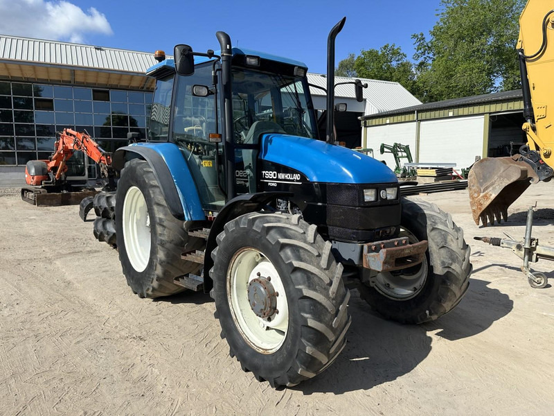New Holland TS 90 - Tracteur agricole: photos 3 New Holland TS 90 - Tracteur agricole: photos 3